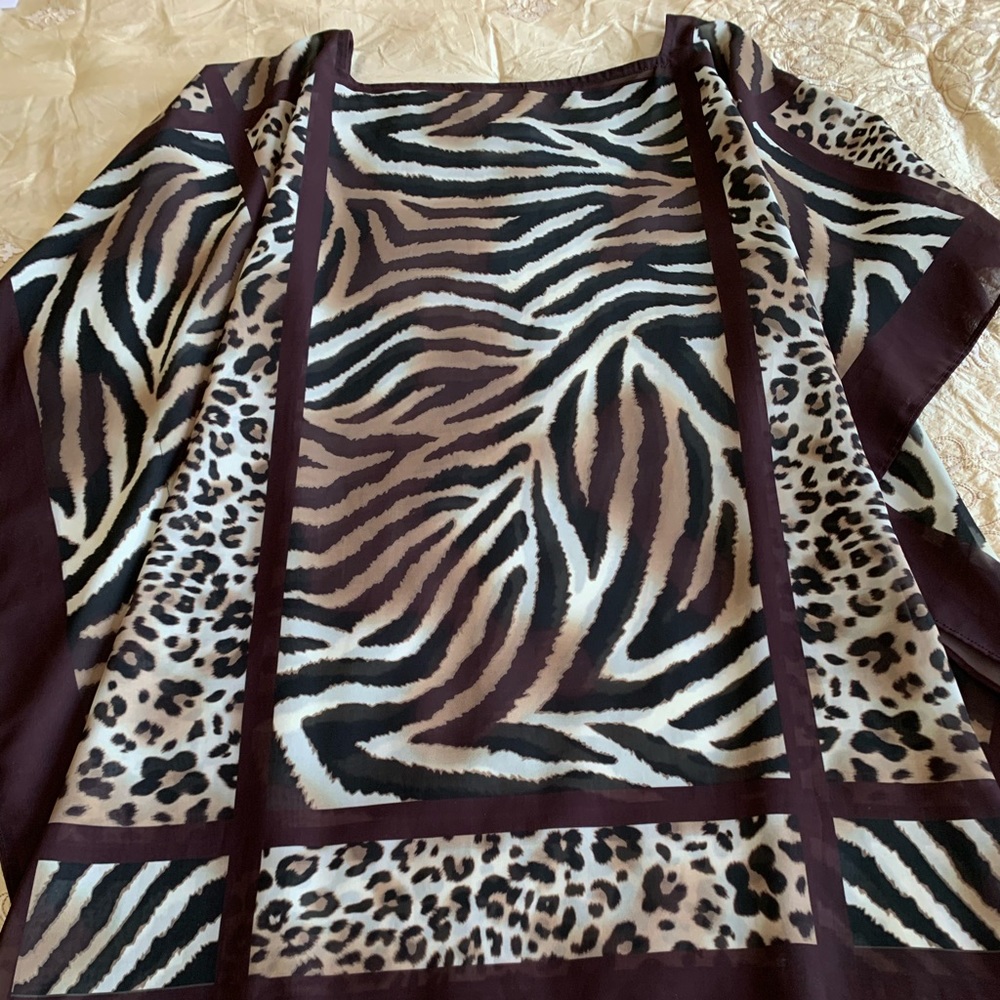 Carmen Marc Valvo Cover Resort Wear